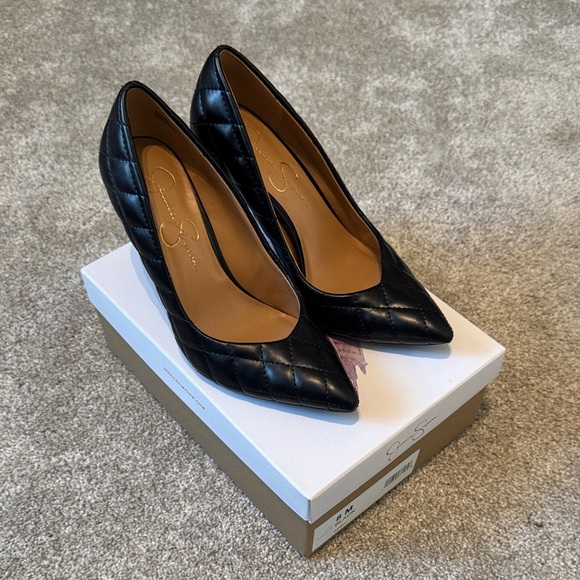 Jessica Simpson Black Quilted Heels - Picture 1 of 2